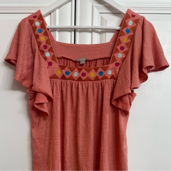 Pointelle Size Medium Peach Flutter Sleeve Square Neck Embroidered Flowy Blouse - Picture 5 of 11